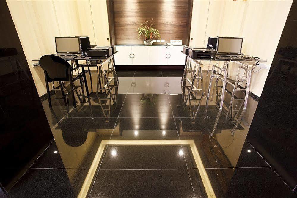 Royal Group Hotel Ho Yi Branch Kaohsiung Buitenkant foto